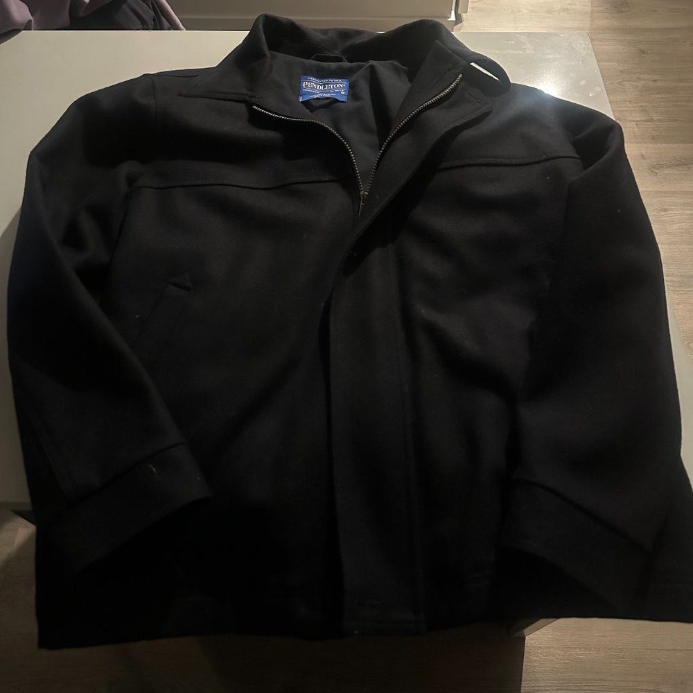 Men XL Pendelton Wool Coat